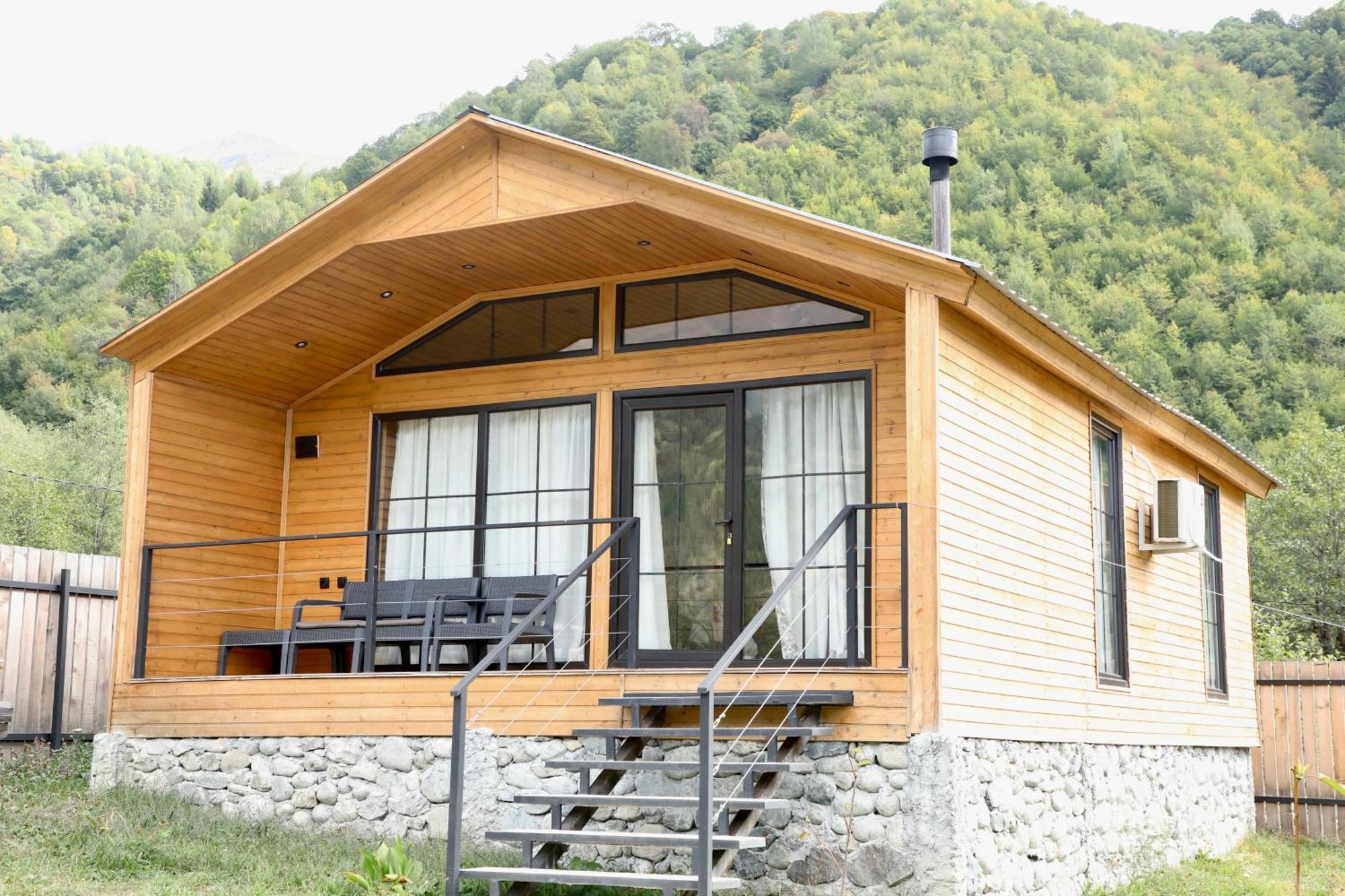 Mestia Villas Екстер'єр фото