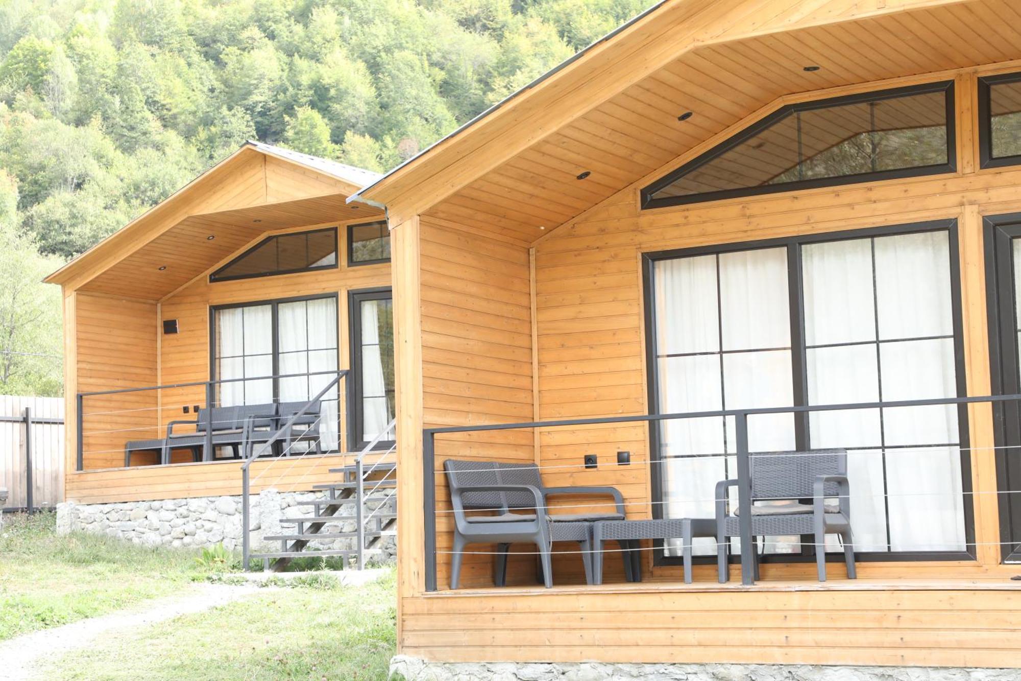 Mestia Villas Екстер'єр фото