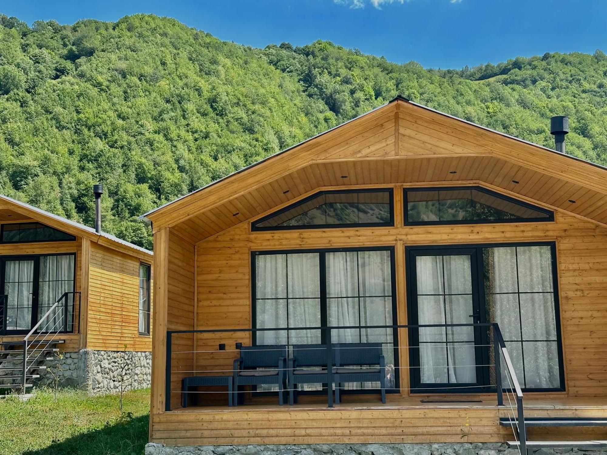 Mestia Villas Екстер'єр фото