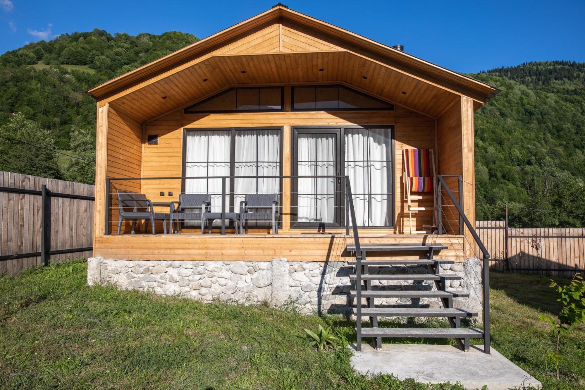 Mestia Villas Екстер'єр фото
