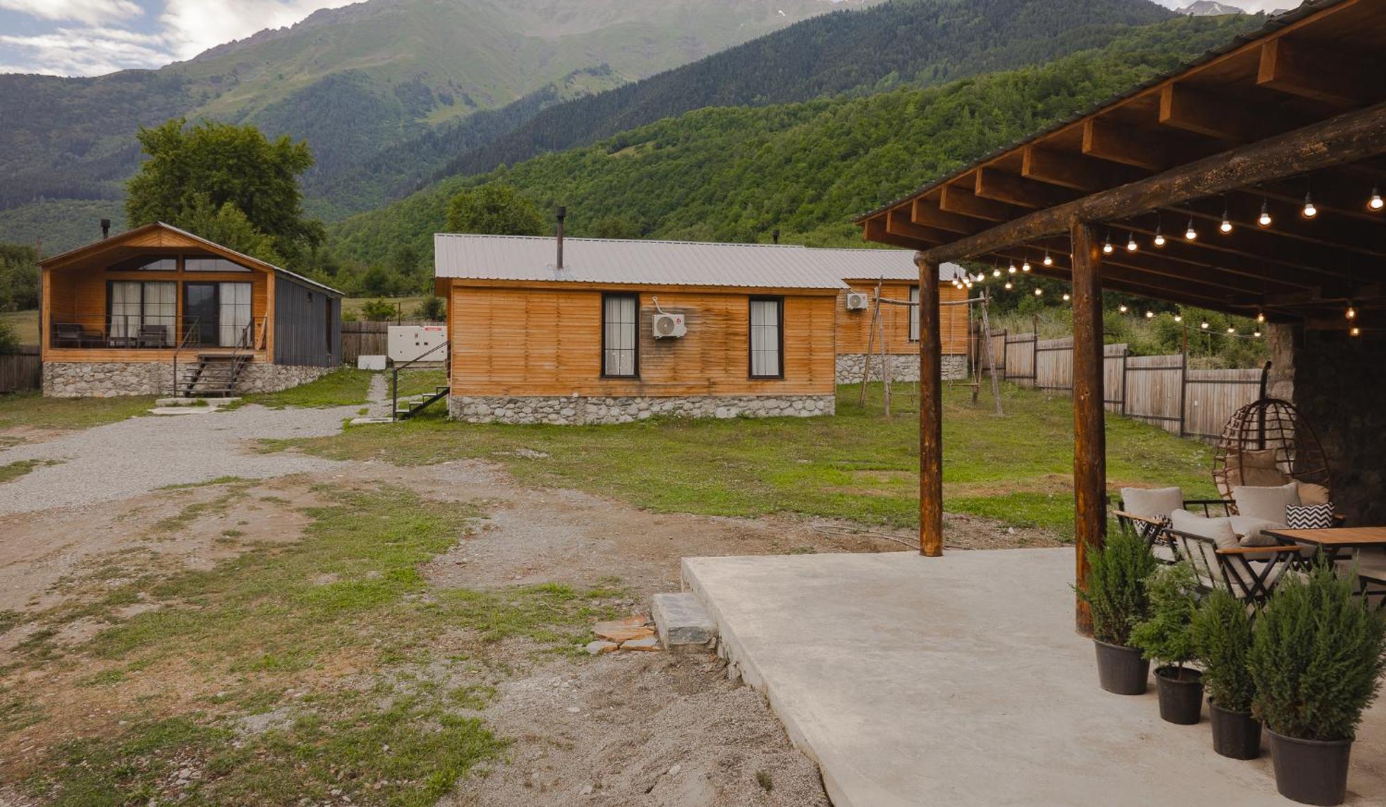 Mestia Villas Екстер'єр фото