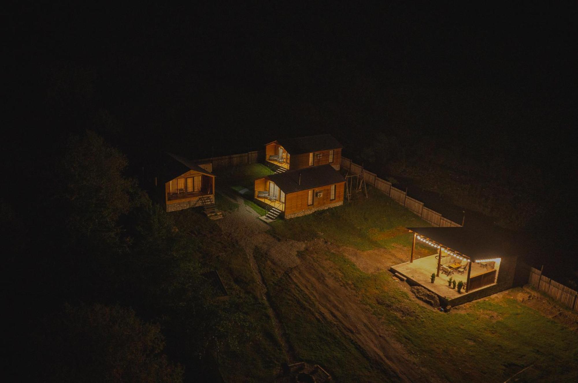 Mestia Villas Екстер'єр фото